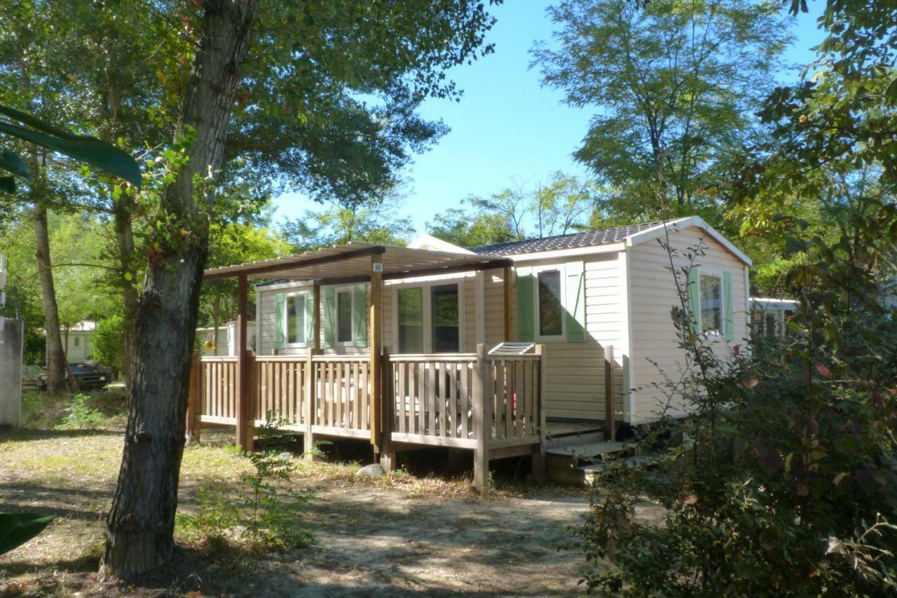 Camping L'Eau Vive Ξενοδοχείο Dauphin Εξωτερικό φωτογραφία