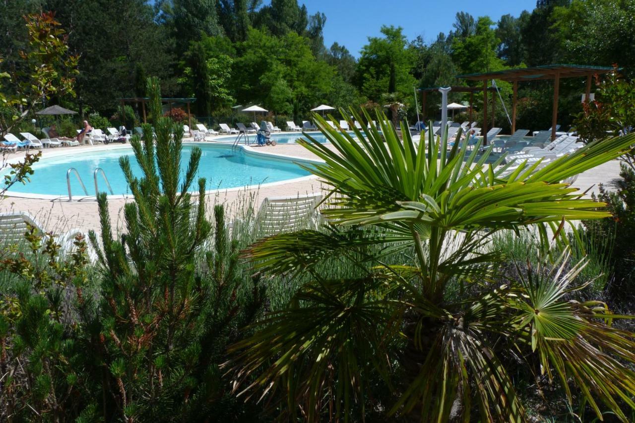 Camping L'Eau Vive Ξενοδοχείο Dauphin Εξωτερικό φωτογραφία