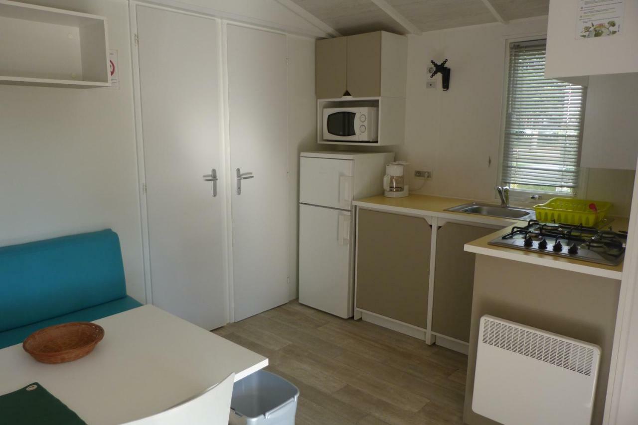 Camping L'Eau Vive Ξενοδοχείο Dauphin Εξωτερικό φωτογραφία